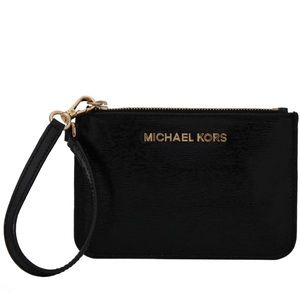Michael Kors Speechio Jet Set Wristlet